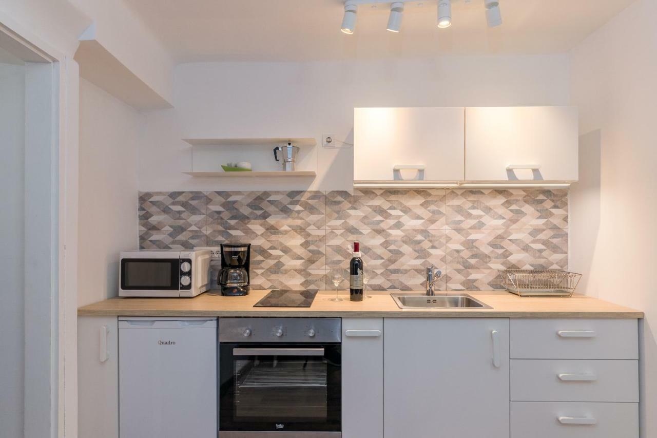Central New Apartment Nonna Mara Rovinj Exterior foto